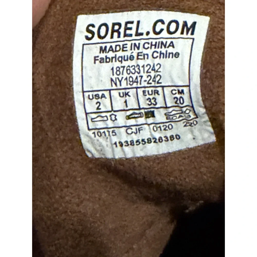 Sorel Youth Joan of Arctic Wedge II Boots Brown‎ Sz 2Y   Suede